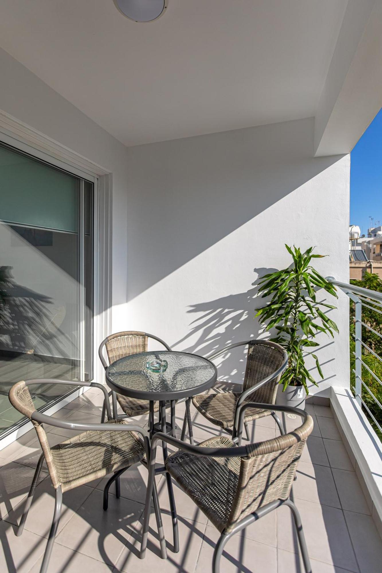 Cosy Apart At Lykavitos Nikosia Exterior foto